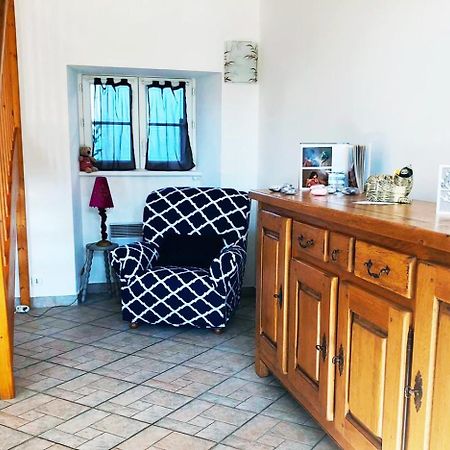 Maison de La Besliere Folligny Extérieur photo